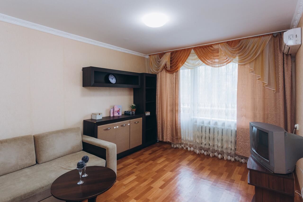 Апартаменты Apart-hotel Centr on street Petropavlovskaya 2 room Сумы-17